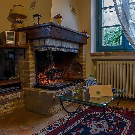 Sleeps 4 Pool Air Con Wifi * Collazzone