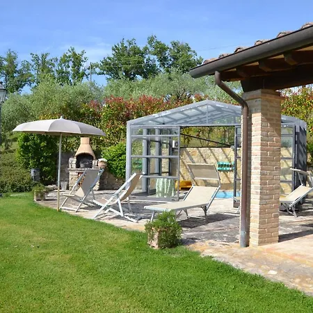 Sleeps 4 Pool Air Con Wifi * Collazzone