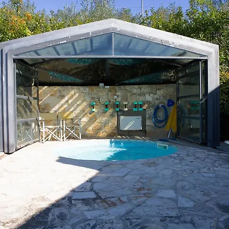 Sleeps 4 Pool Air Con Wifi فيلة *
