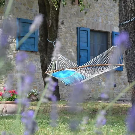 Sleeps 4 Pool Air Con Wifi Villa